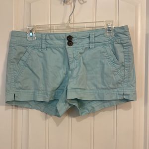 BKE chino shorts mint/light blue